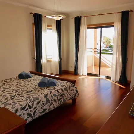 Daire Saturn Cip Albufeira